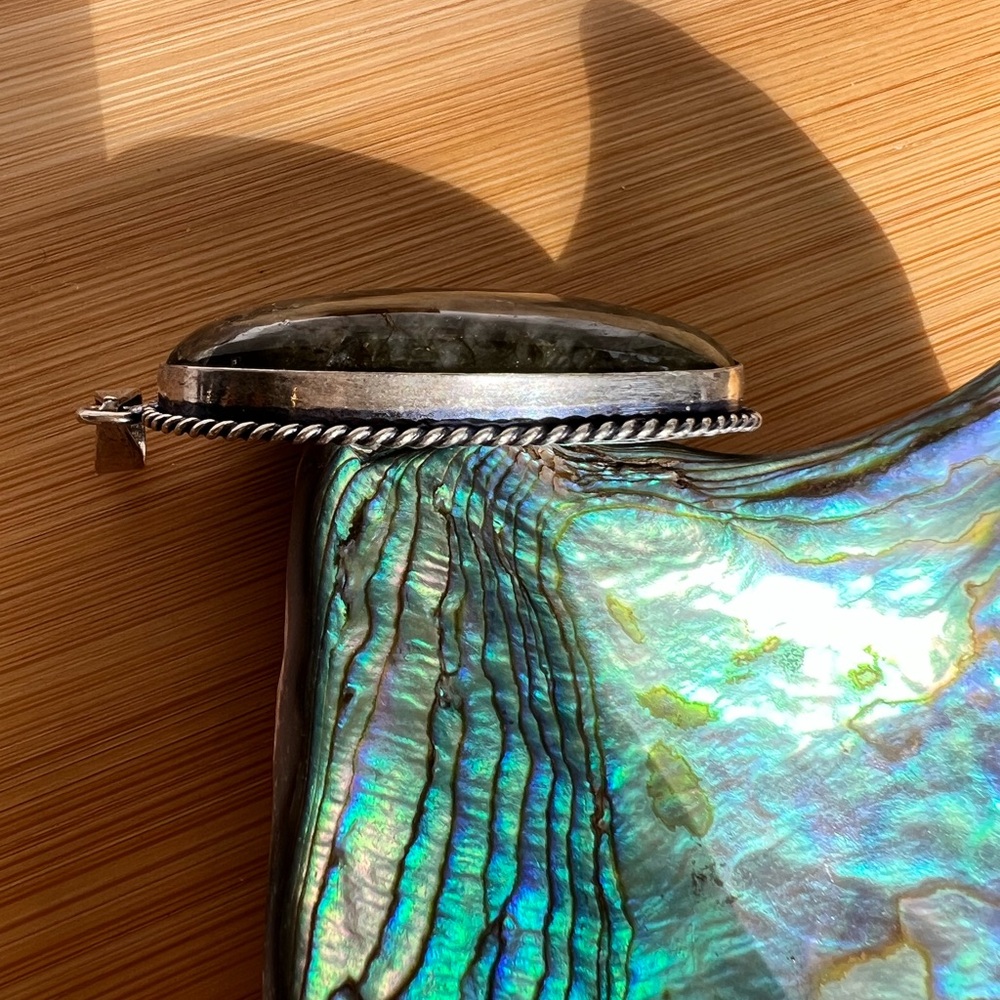 Labradorite Silver Pendant - Picture 7 of 7